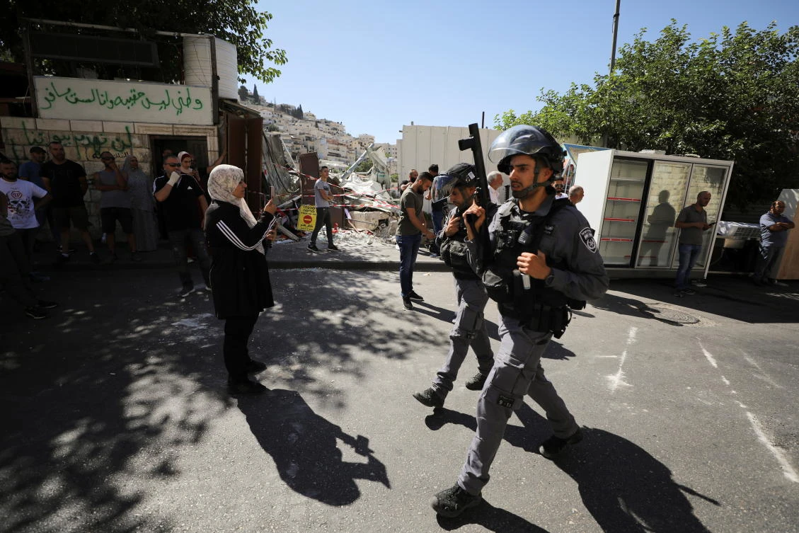 Police, Palestinians clash as Israel begins demolition in Jerusalem’s Silwan