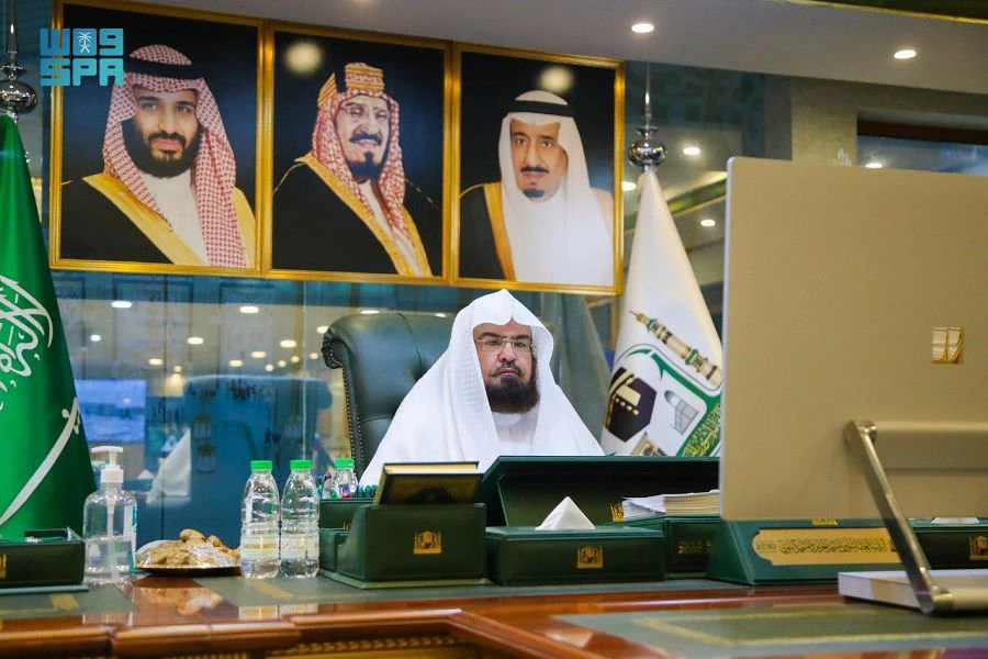 Two Holy Mosques chief Abdul Rahman Al-Sudais explaining the operational plan for this year's Hajj pilgrimage. (SPA)