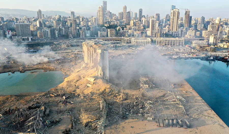 Lebanese judge takes aim at top  politicians, officials over Beirut port blast