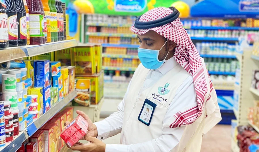 The municipality of Jeddah governorate carried out 7,781 inspection tours of commercial centers. (SPA)