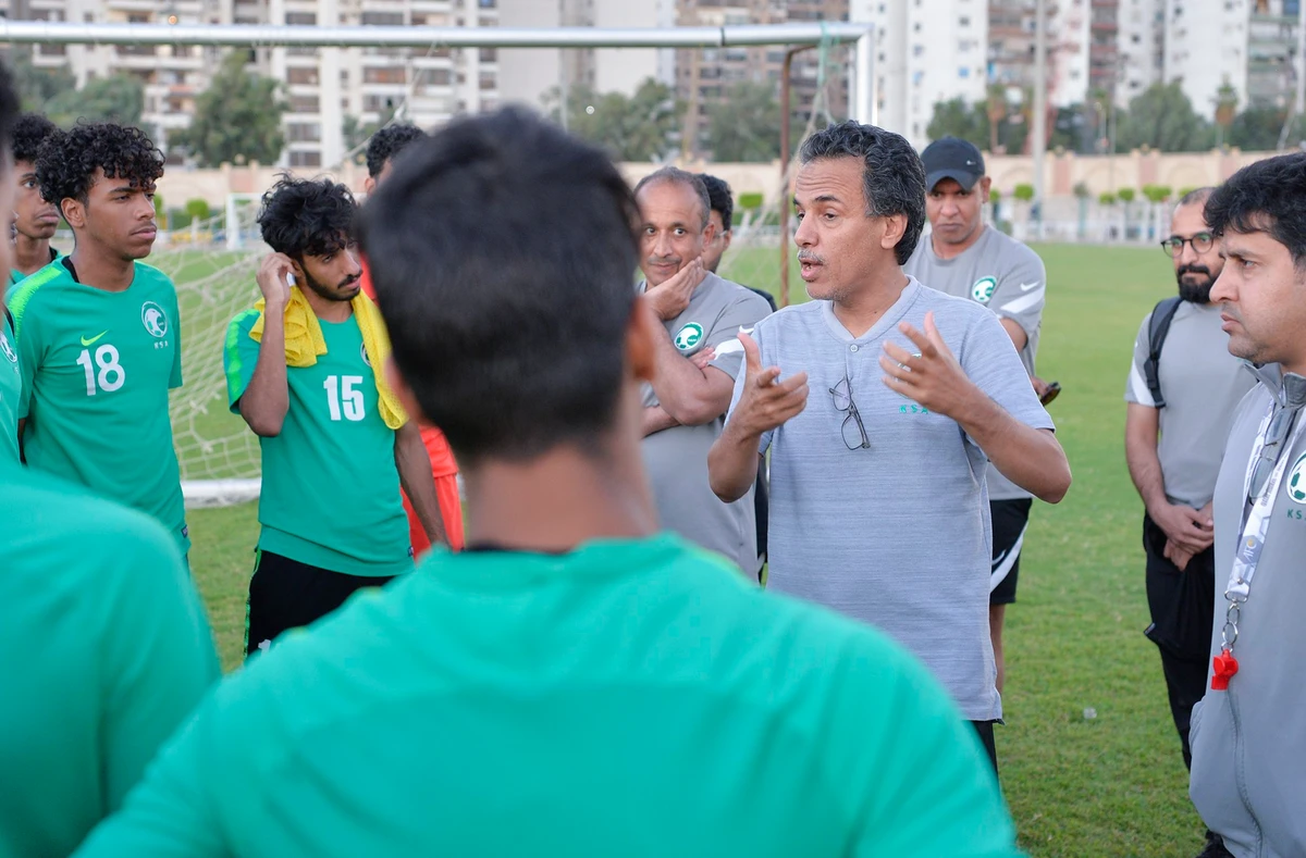 The Saudi youth football team trains for the finals match against Algeria of the Arab Cup U-20 tournament. (Twitter: @SaudiNT)