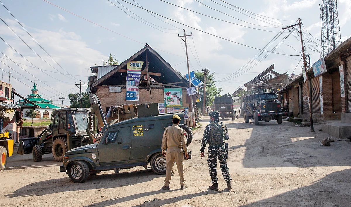 Oh, shoot! Film, photo industries fear Srinagar drone ban will shutter businesses