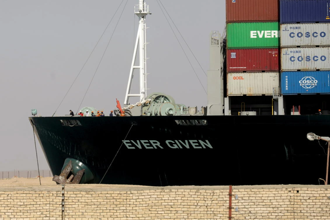 Egypt ends impounding of ship that got stuck in Suez Canal