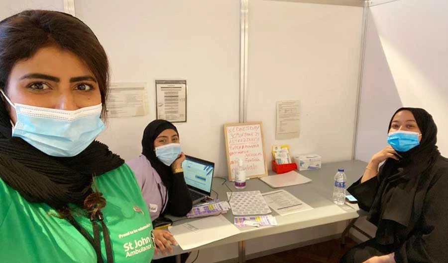 100 volunteers from different nationalities join the cause. (Supplied)