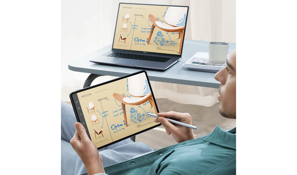 In Mirror Mode, your laptop’s screen is mirrored to your tablet display, allowing you to directly work on files and annotate documents.