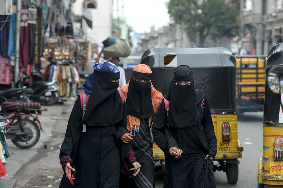 Police investigate app offering Indian Muslim women for ‘sale’ in fake online auction