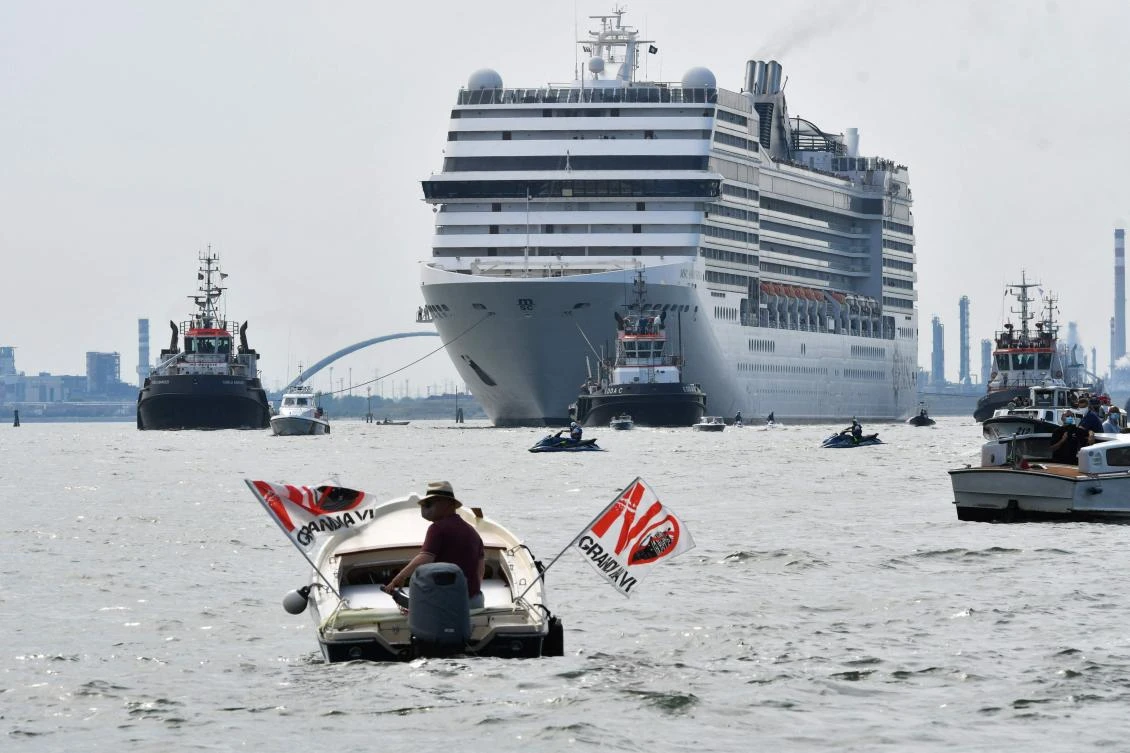 Italy to ban mammoth cruise ships from Venice as of Aug. 1