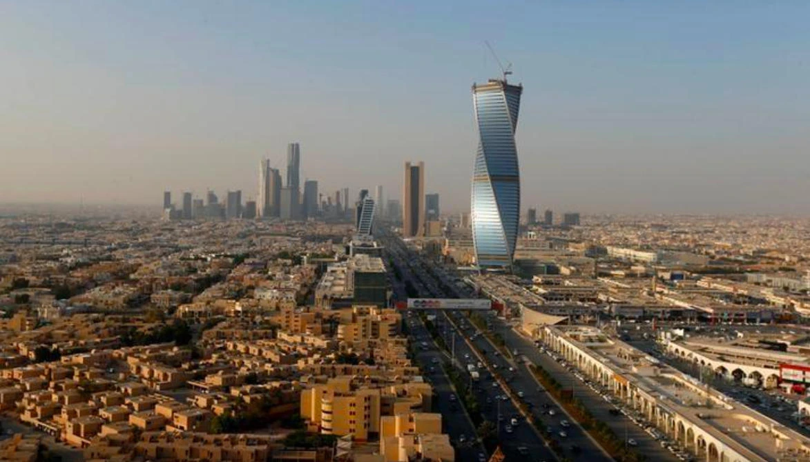 Ongoing economic reforms in Saudi Arabia are delivering dividends in the form of higher output and lower unemployment according to SAMA. (Reuters)