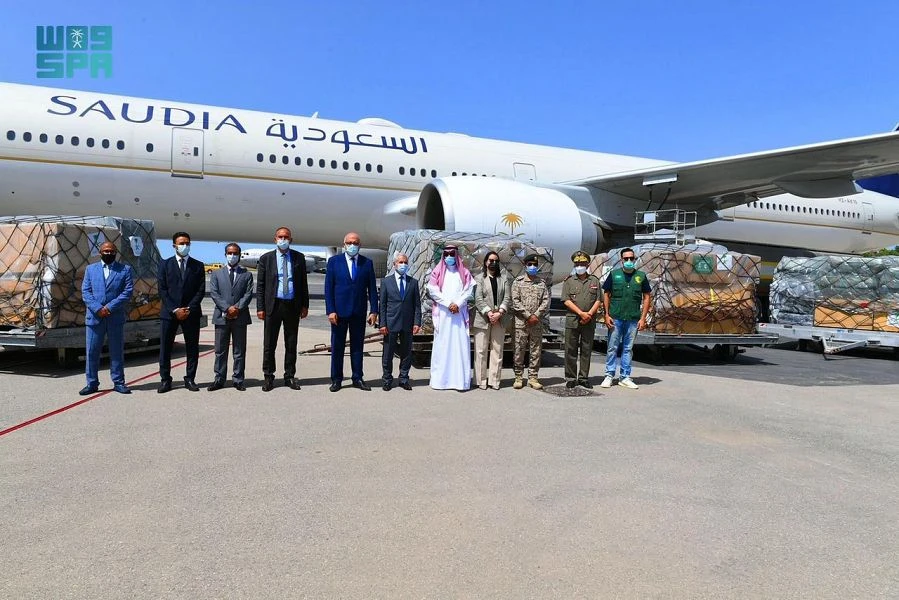 The planes, flown by the King Salman Humanitarian Aid and Relief Center, arrived in the Tunisian capital. (SPA)