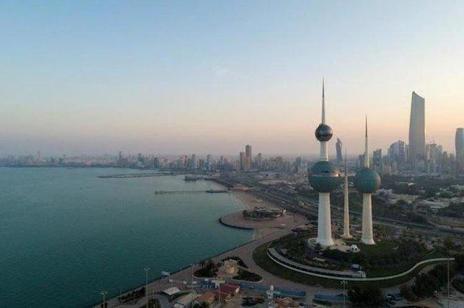 S&P cuts Kuwait rating on lack of deficit-financing strategy