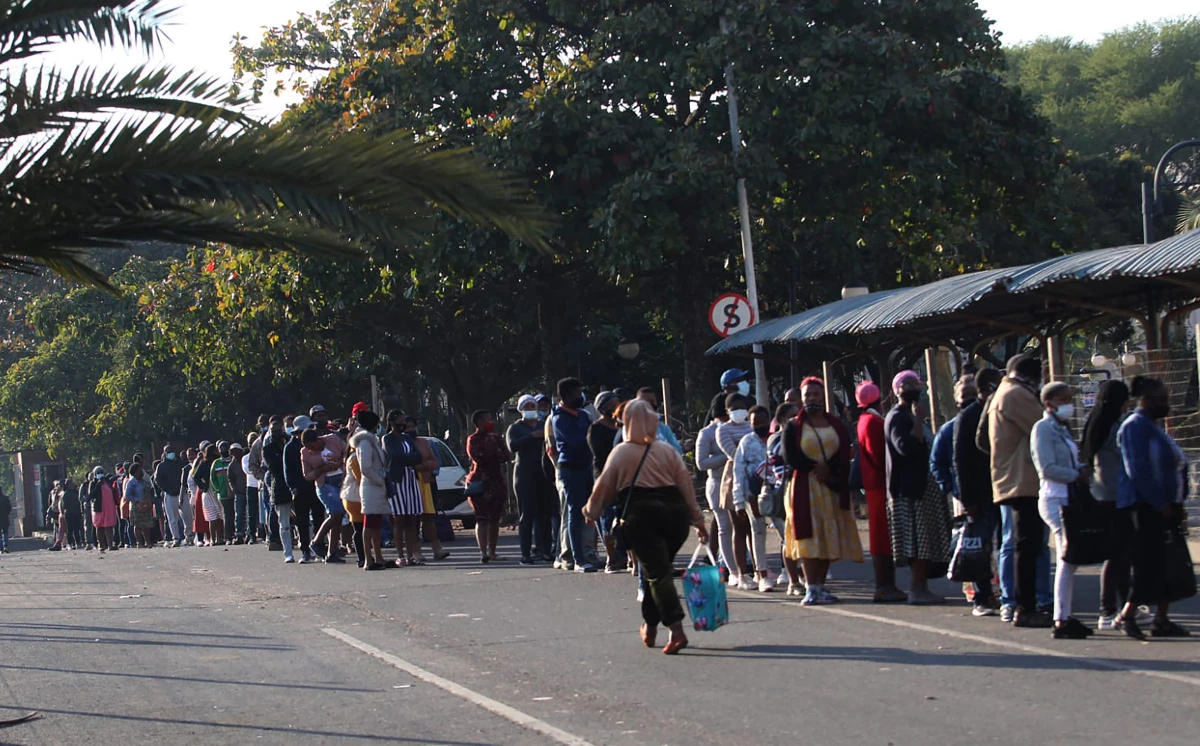 Shaken South Africans clean up after deadly unrest