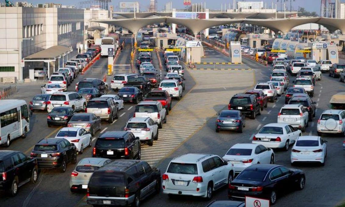 Trade between Bahrain and Saudi Arabia has been helped by improvement to the King Fahd Causeway. (Reuters)