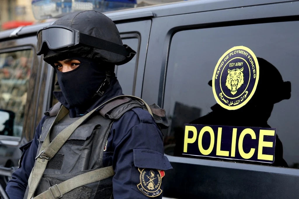 Egypt lets journalists, activists go after US concerns