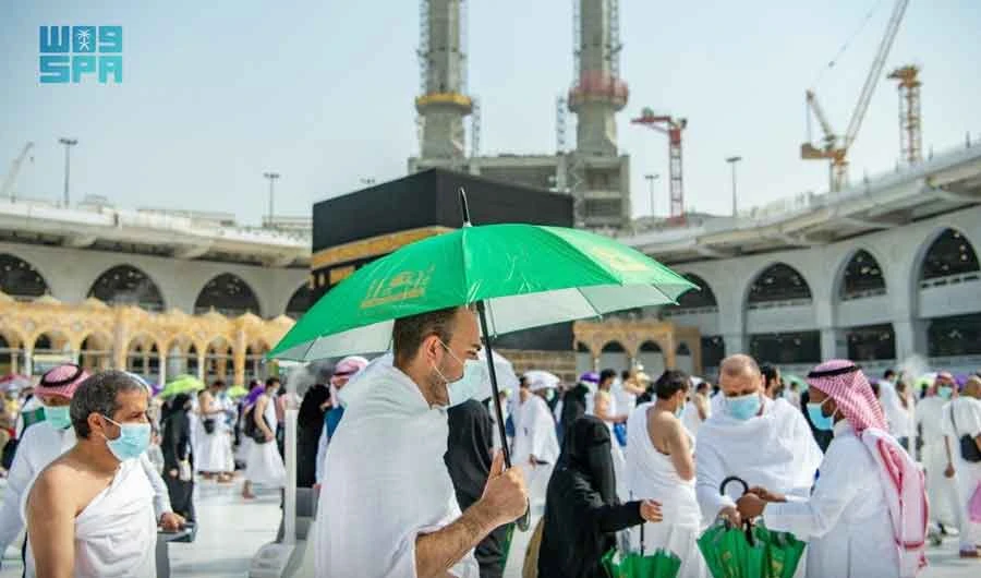 The Two Holy Mosques Presidency distributed 60,000 umbrellas to pilgrims. (SPA)