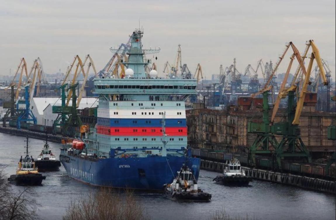 Rosatom, DP World to join efforts on Arctic container shipments