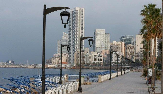 Lebanon signs deal to sell Iraqi fuel in move to ease crisis