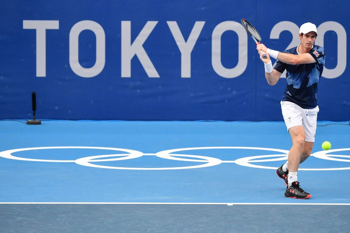 Britain's Andy Murray attends a training session at the Ariake Tennis Park ahead of the Tokyo 2020 Olympic Games in Tokyo on July 22, 2021. (Photo by Tiziana FABI / AFP)