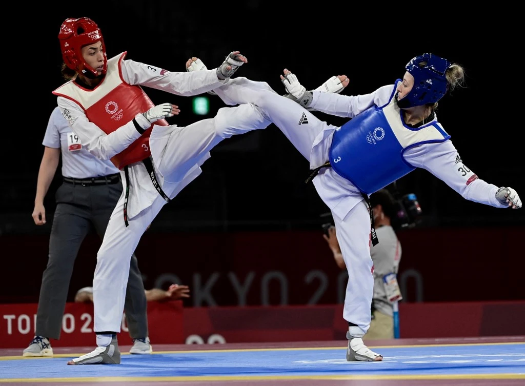 Iranian refugee athlete shatters GB’s Jade Jones’ Olympic taekwondo history bid