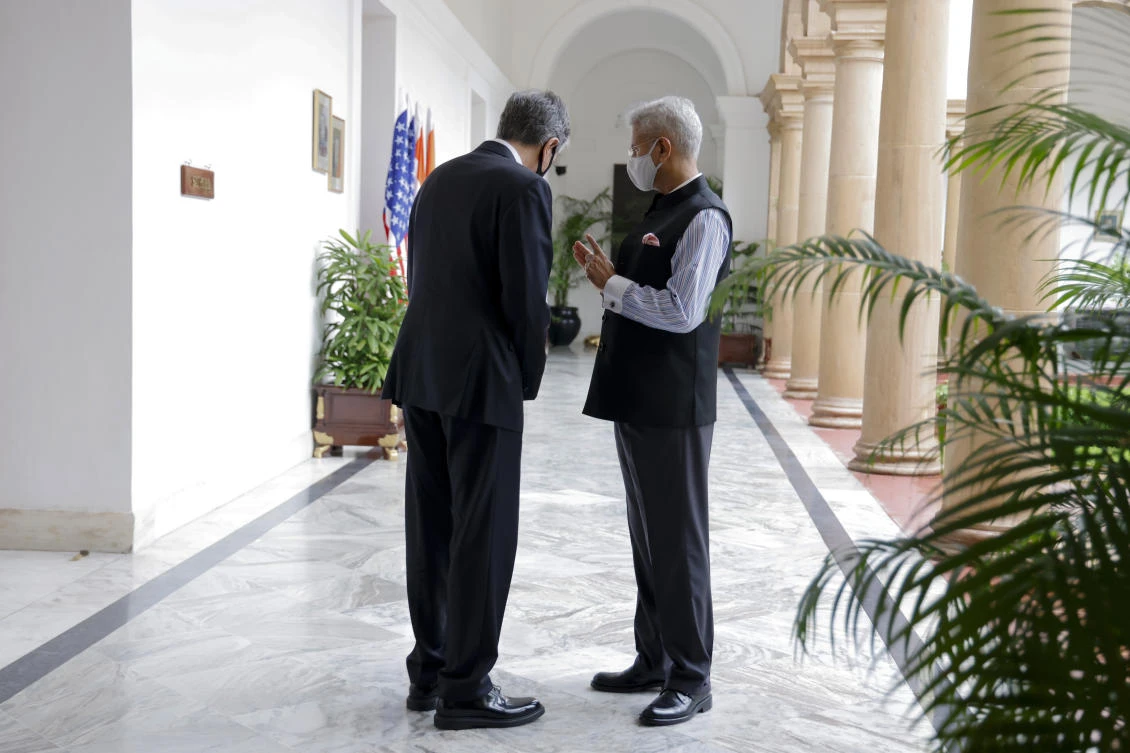 India's Foreign Minister Subrahmanyam Jaishankar, right, and U.S. Secretary of State Antony Blinken walk together before meetings at Hyderabad House in New Delhi, India Wednesday, July 28, 2021. (AP)