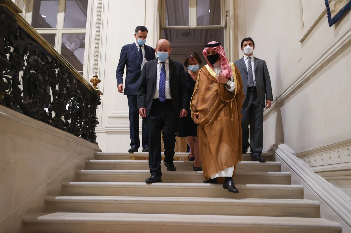 Saudi, French foreign ministers hold talks on strengthening joint strategic relations