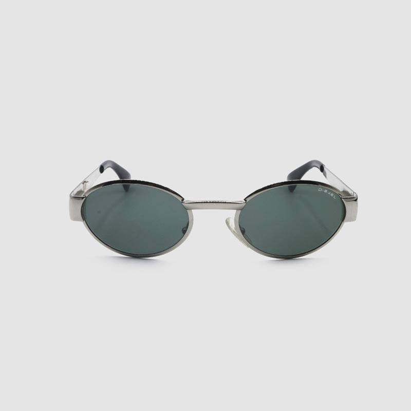 Eye-catching eyewear