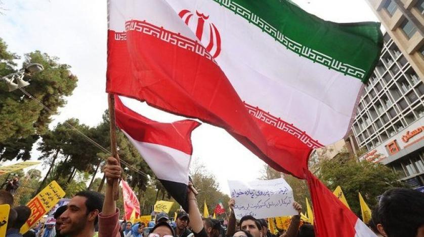 Iranians’ protests pile the pressure on Raisi