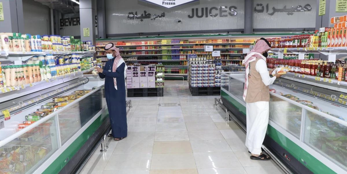 Saudi Arabia announced 12 deaths from COVID-19 and 1,084 new infections on Sunday. (File/SPA)
