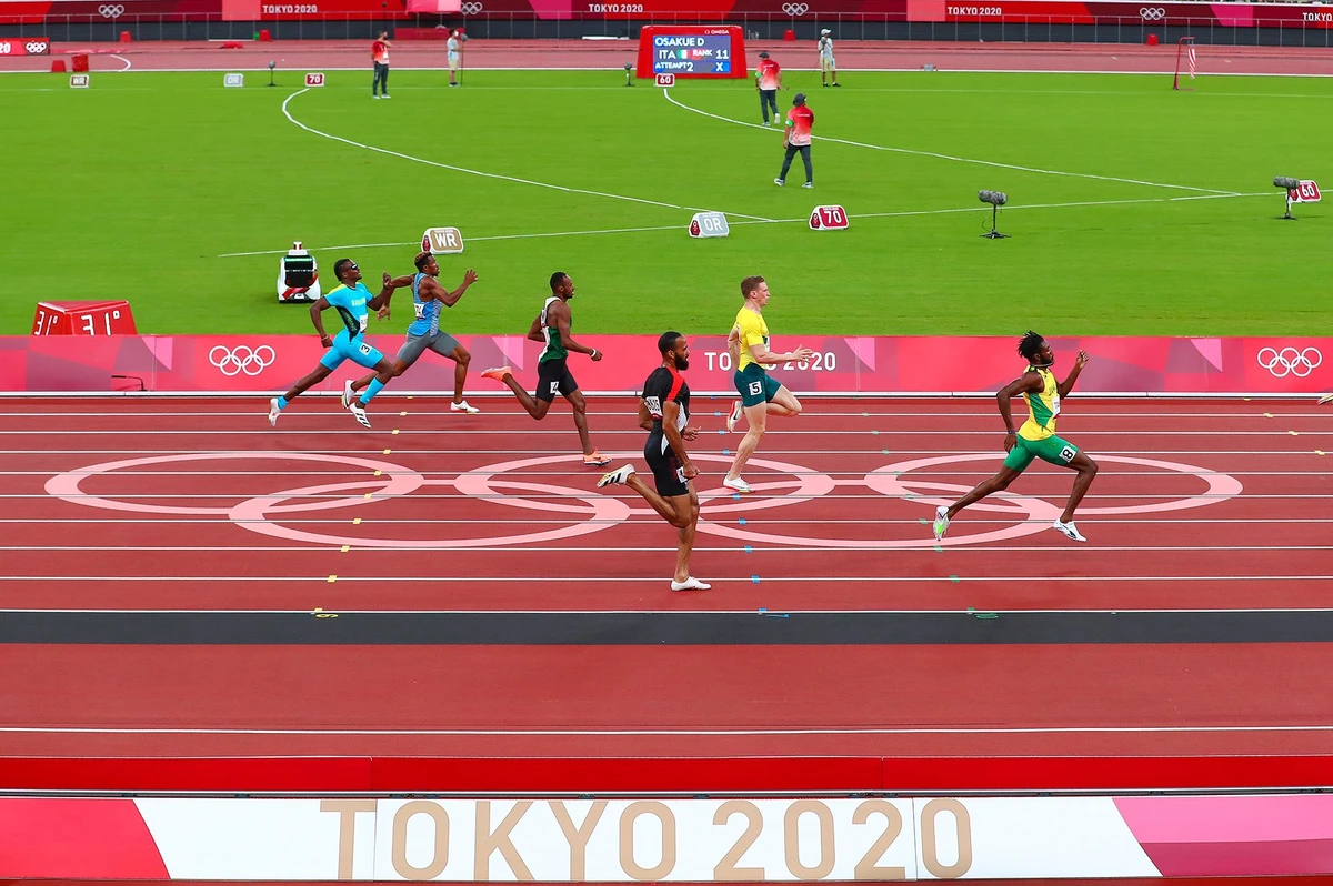 Mazen Al-Yassin (fourth from right) during the Men’s 400m Semifinal 2 on Monday. (Saudi Arabian Olympic Committee)