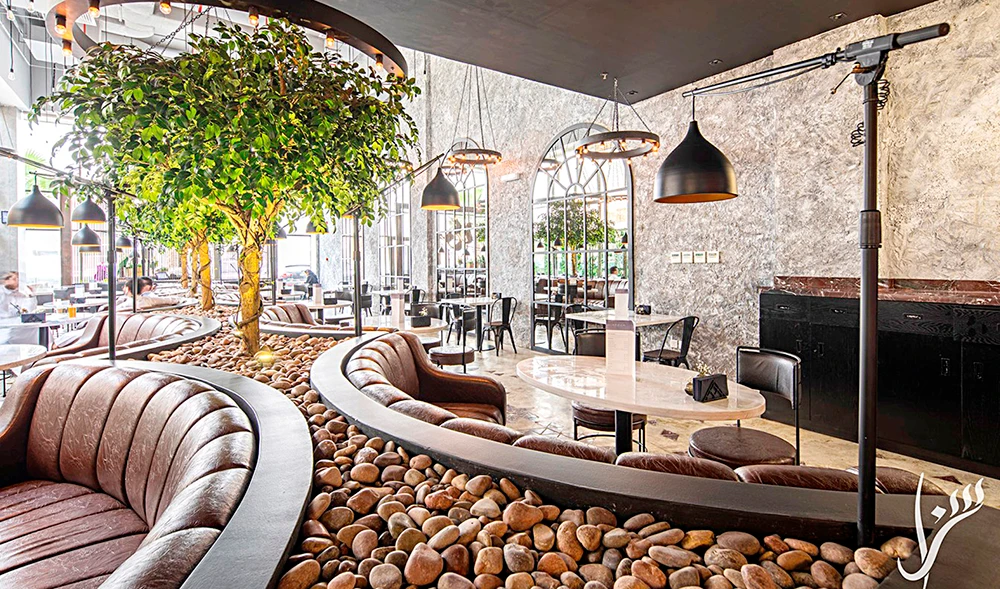 With an innovative use of color, lighting, furnishings and indoor planting, Sazar Design gave Beef Stock restaurant a unique, fresh and contemporary look.