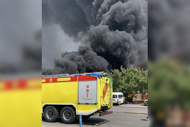 Thick plumes of smoke ripped through the sky. (Dubai Media Office)