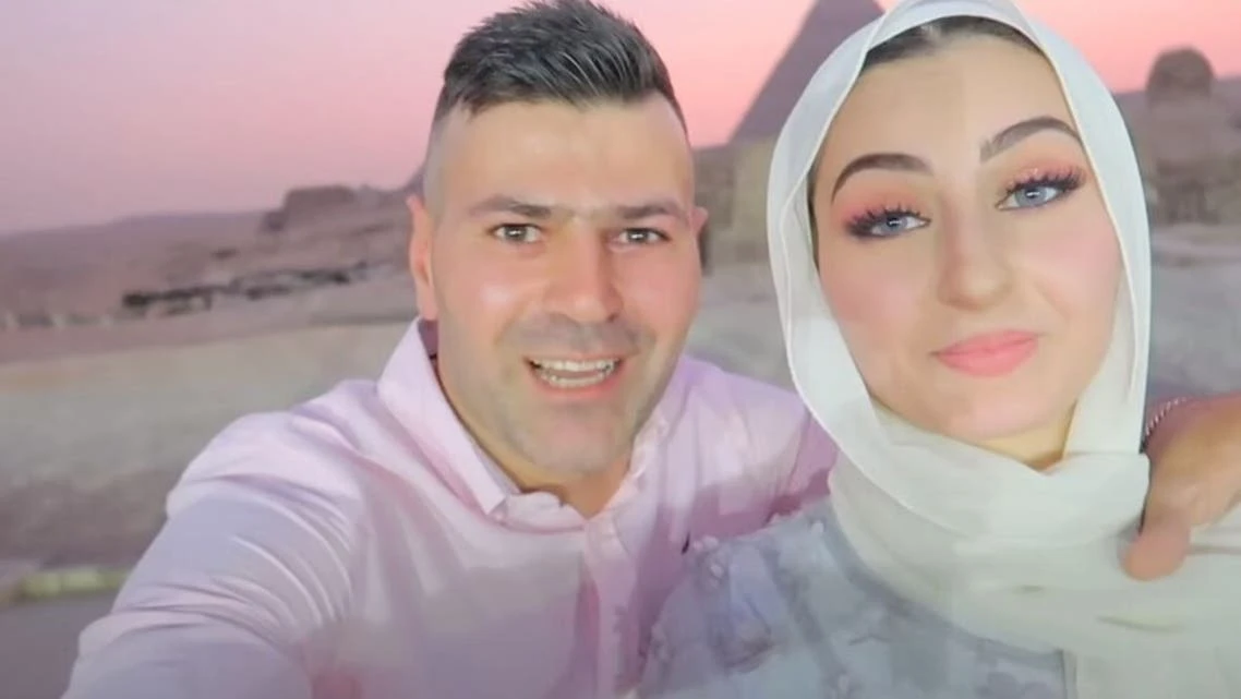 Syrian YouTuber holds ‘fake’ gender reveal party by Giza pyramids