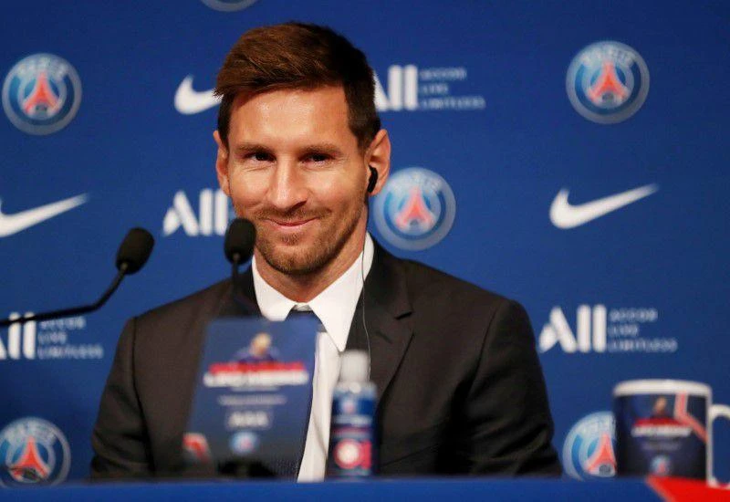 Messi, who joined the Paris club on Tuesday, received a “significant” amount of his 25-30 million euros welcome package. (Reuters)