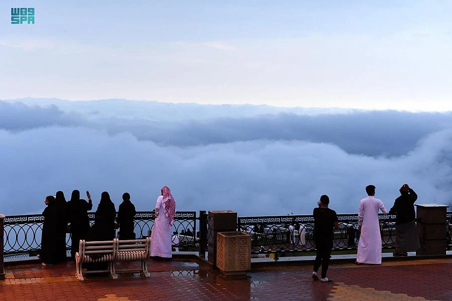Abha’s magical walkway: Step into the clouds atop one of Saudi Arabia’s striking attractions