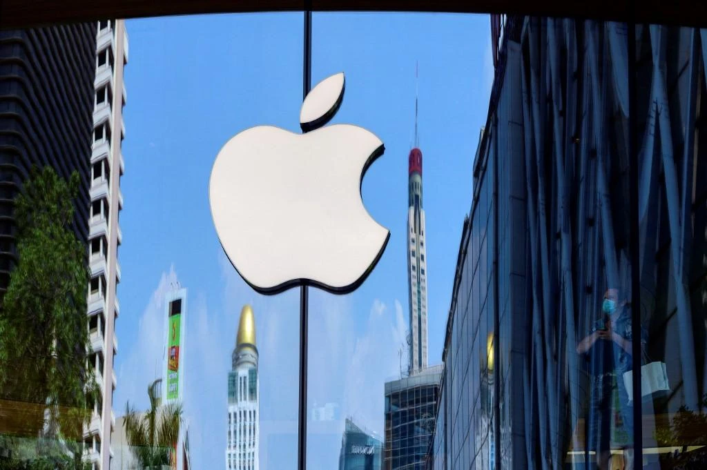 Apple’s child protection features spark concern within its own ranks