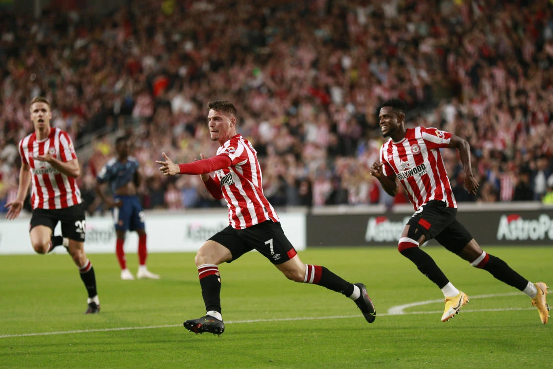 Sergi Canos put Brentford ahead in the 22nd minute. (AP)