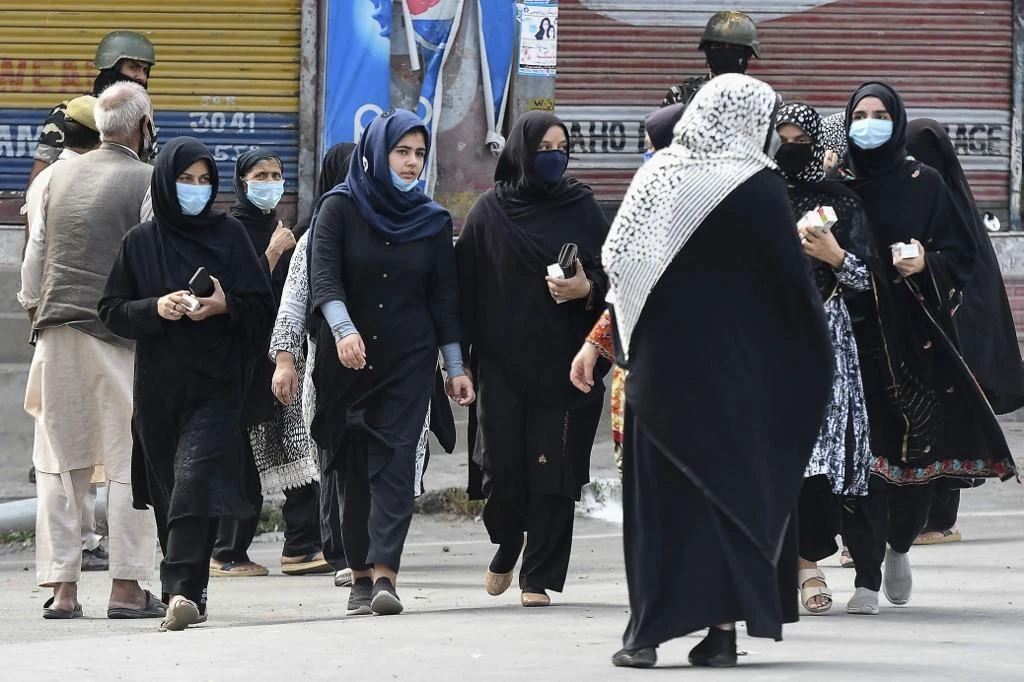 How Muslim Spaces on Twitter is giving a voice to India’s marginalized Muslims