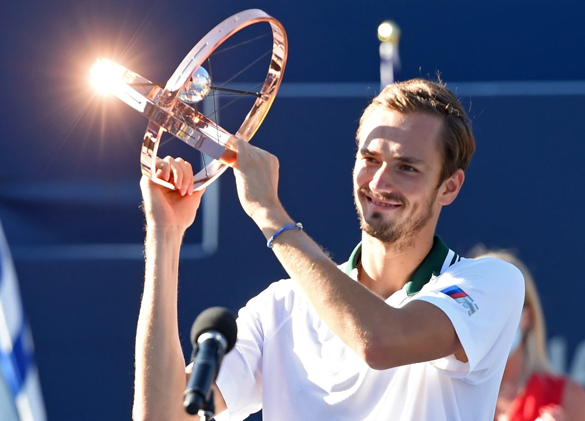 Medvedev dominates Opelka to win ATP Toronto Masters