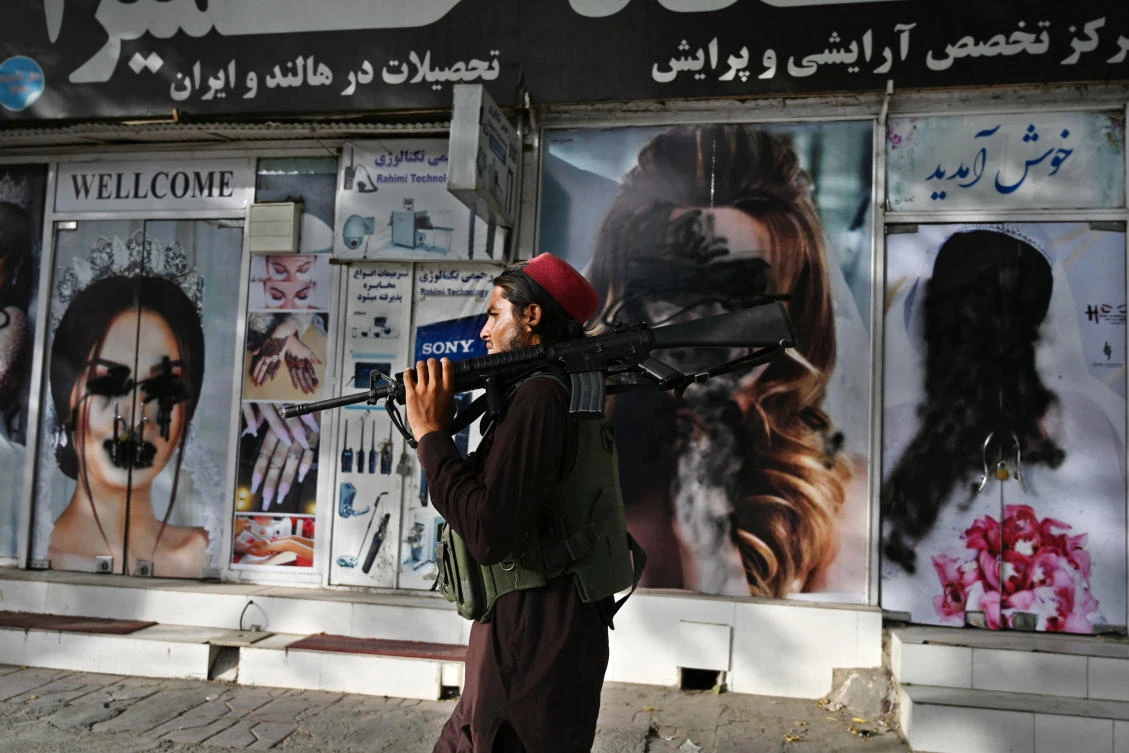 Russian Foreign Minister Sergey Lavrov said Moscow was ‘in no rush’ to recognize the Taliban as Afghanistan’s new rulers. (File/AFP)