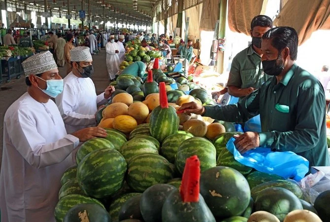 Oman to ease COVID curfew from Saturday