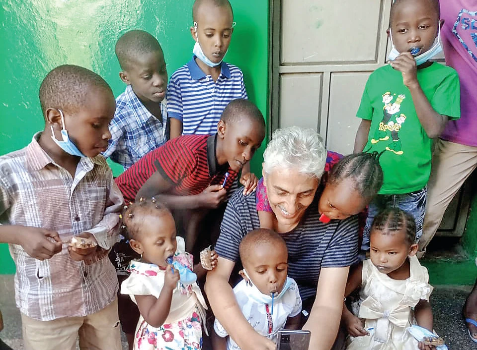 Saudi philanthropist offers hope to orphans in Africa