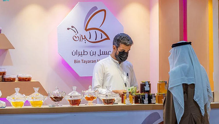 Honey sales at Saudi Arabia’s Baha festival exceed 1 ton in 10 days