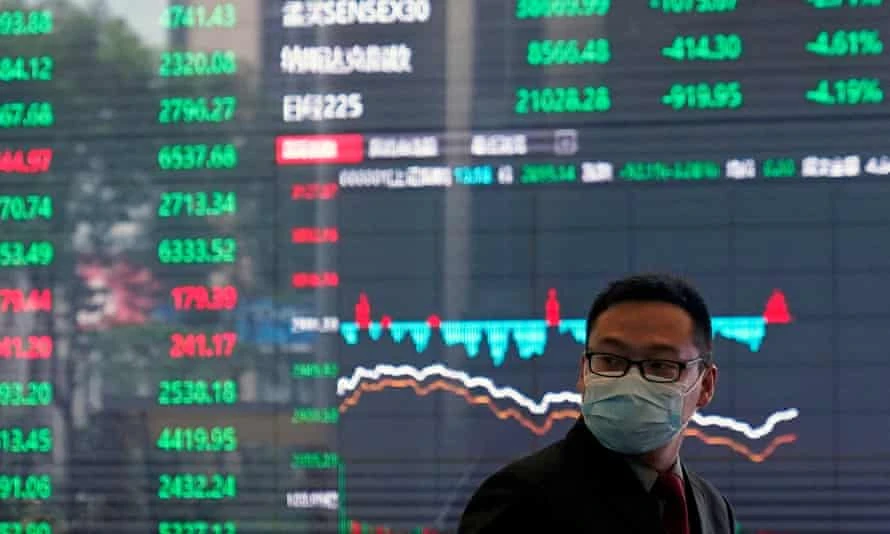 China halts over 40 IPOs amid regulatory probe
