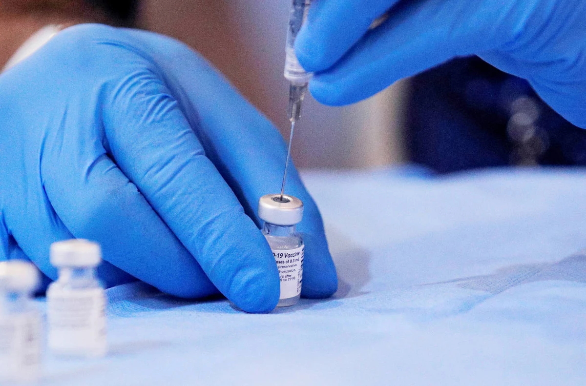Pfizer-BioNTech COVID-19 vaccine gains full US regulatory approval