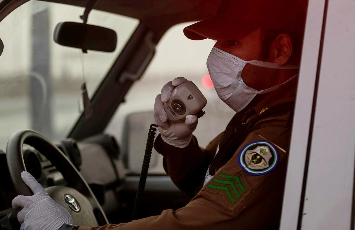 The ministry called on people to report any violation on the toll-free number 911 in the Makkah and Riyadh regions. (SPA)