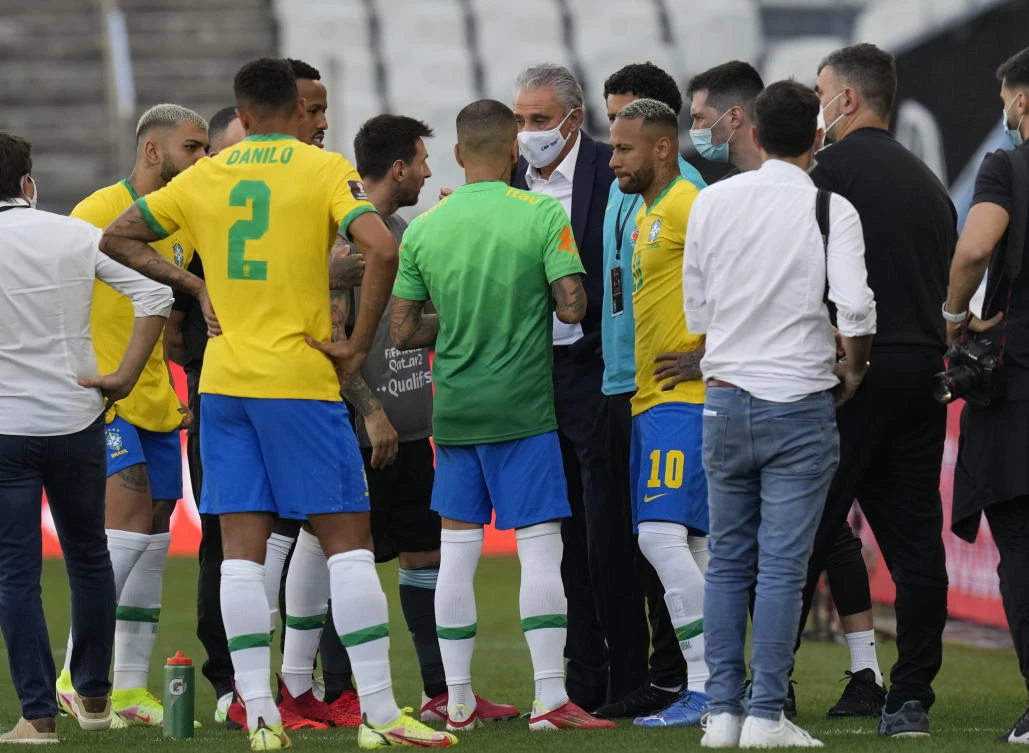 Police investigating 4 Argentines over WCup qualifier chaos