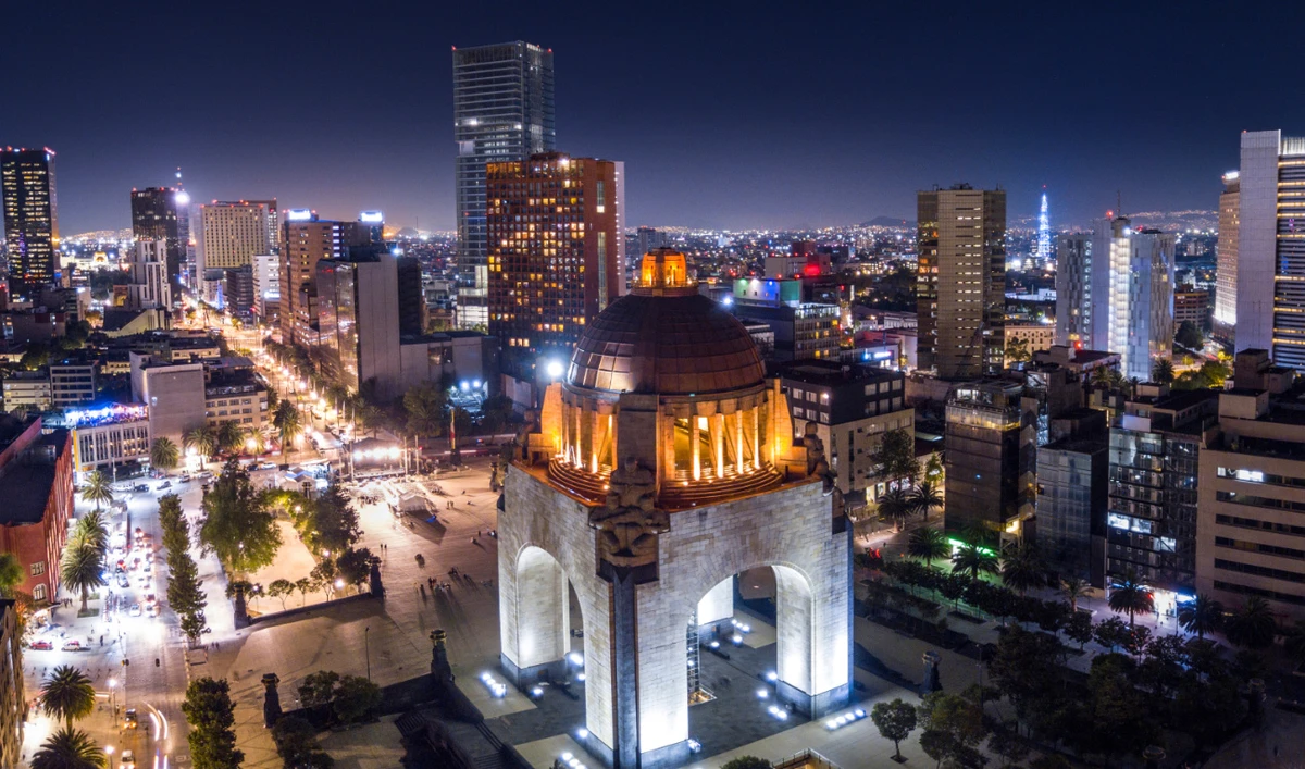 In Mexico City, the ground shook for nearly a minute in some parts of the capital. (Shutterstock)