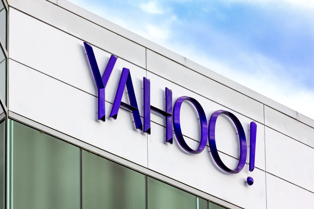 Tinder CEO moves to Yahoo as top boss