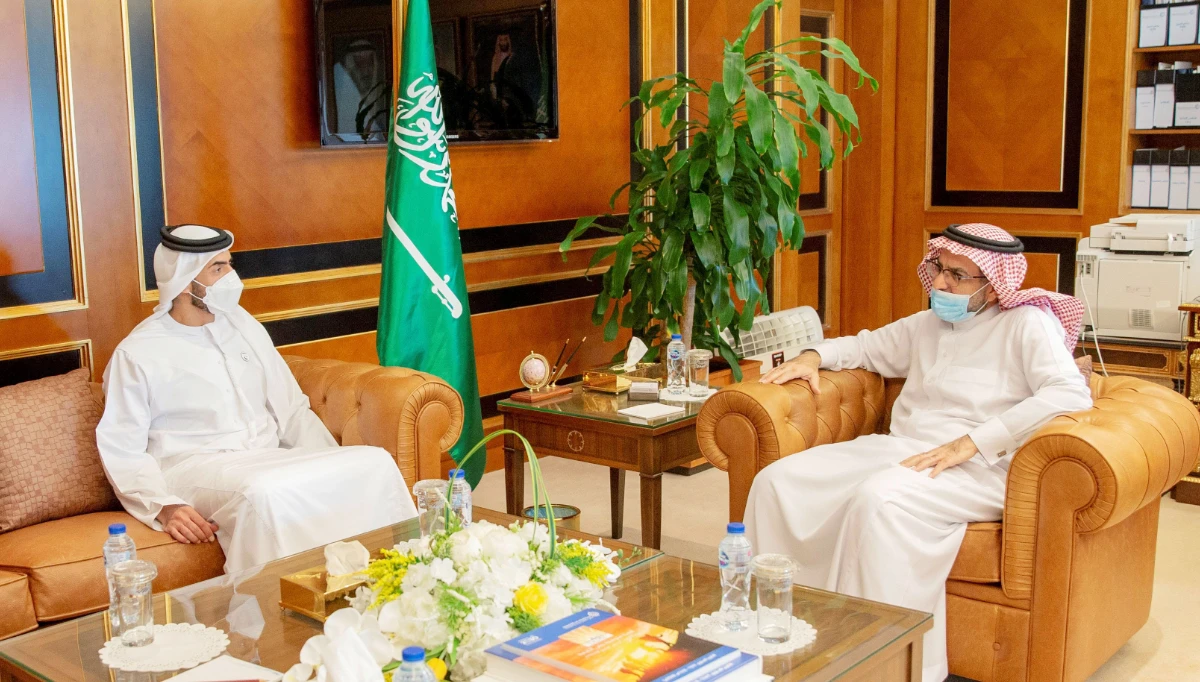 King Abdullah City for Atomic and Renewable Energy president receives UAE envoy
