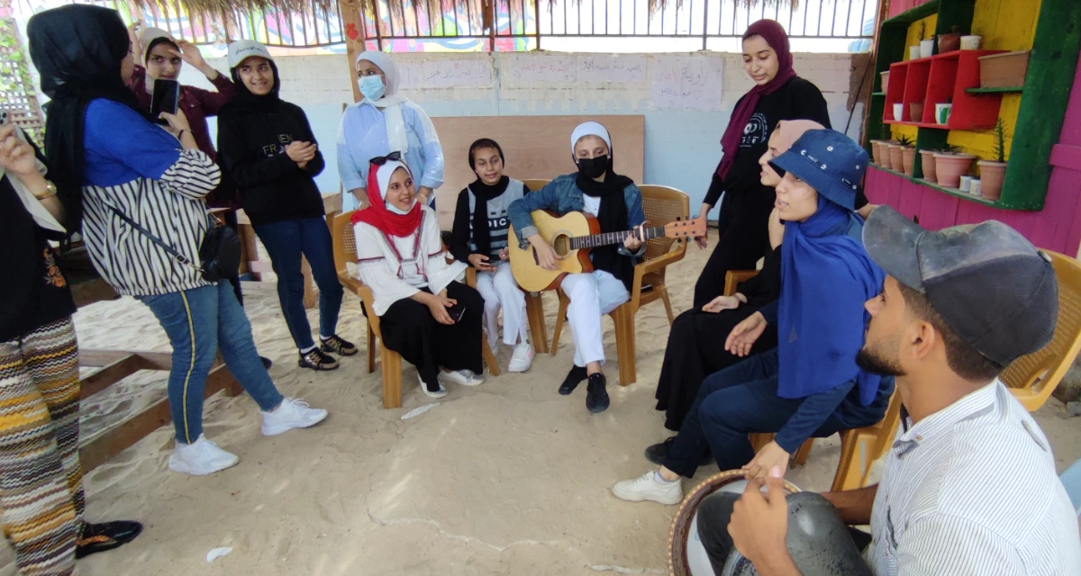 Gaza beach cafe with green credentials