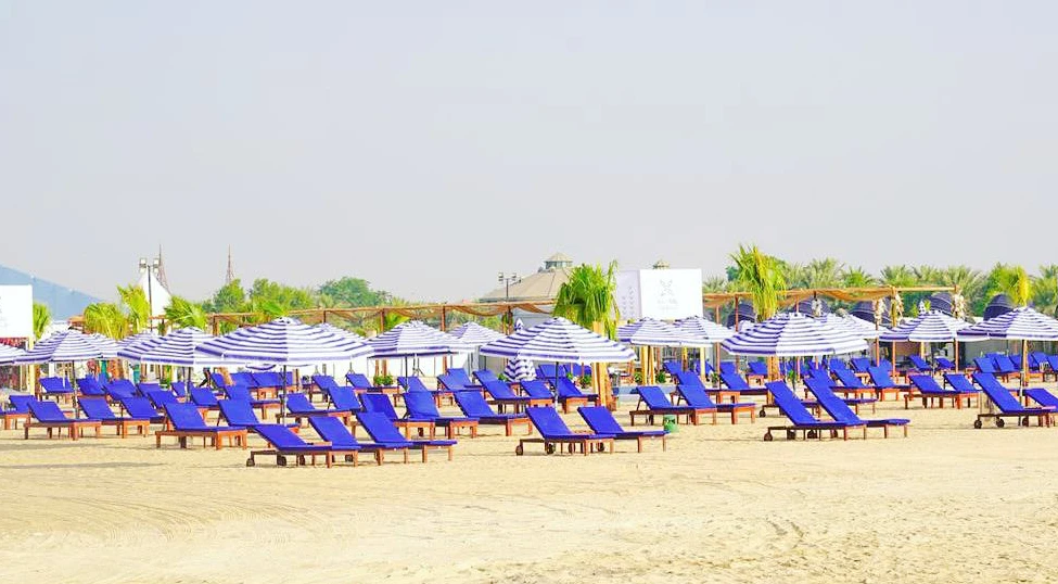 The 180 Beach Club offers spa services, including massage, pedicure and beach hairstyles. Visitors say they were attracted by the club’s ‘cool vibes.’ (Supplied)
